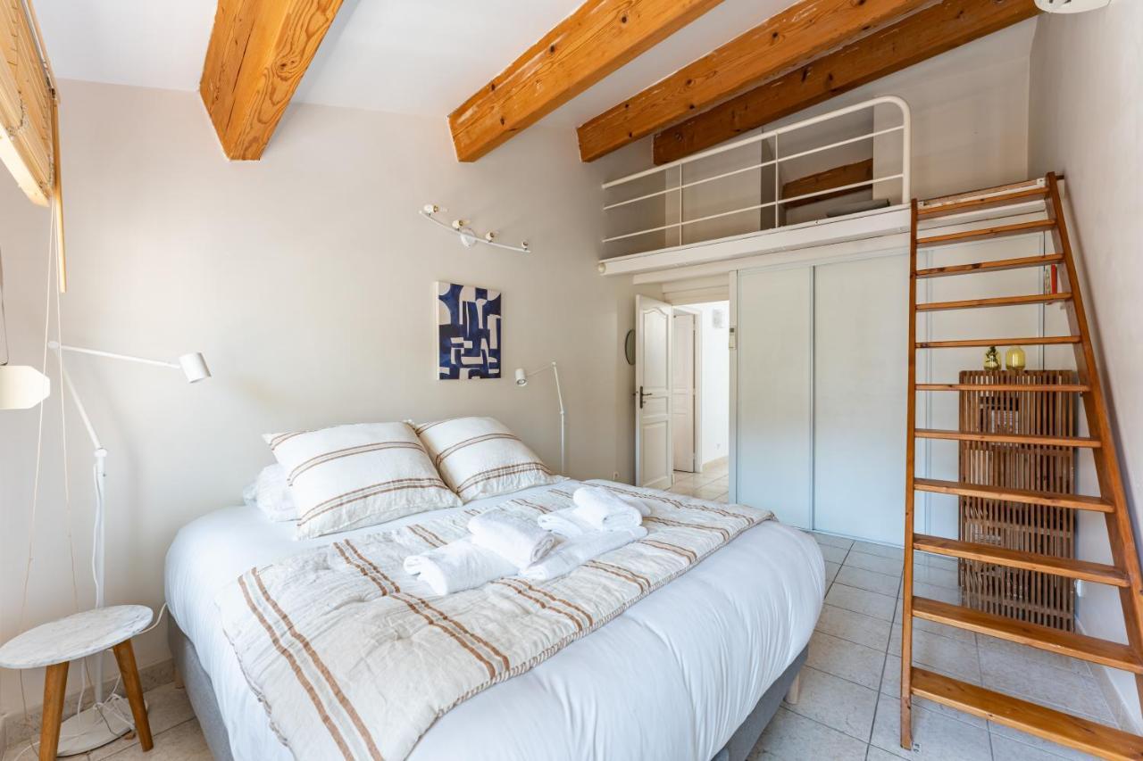 A LA CALANQUE - Jolie Maison en bord de mer Marseille Eksteriør bilde